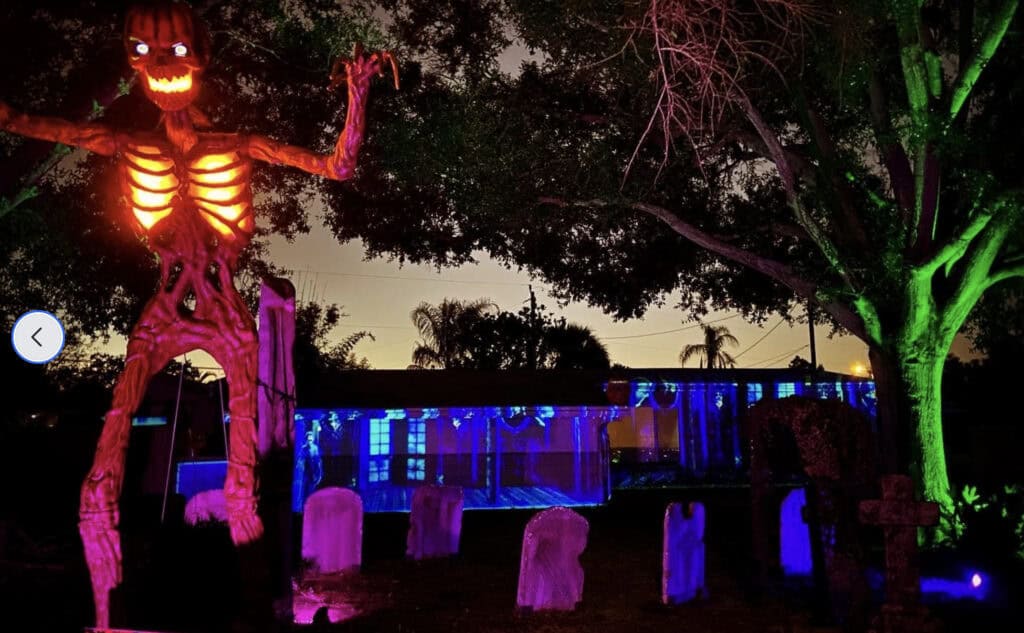 Meadowlawn Home decorated for Halloween